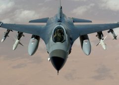 3 avioane F-16 cumpărate de România au ajuns la Câmpia Turzii