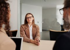 Primăria Câmpia Turzii face angajări! Post pe perioadă nedeterminată la Centrul Cultural. Ce studii și experiență sunt necesare